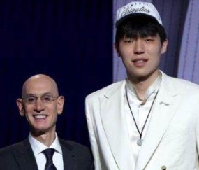 美式橄榄球-查拉涅：开拓者选杨瀚森是我震惊的选秀时刻之一