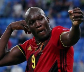 注册入口-【人物】以爱神之名秉爱神之箭 卢卡库射落北极熊